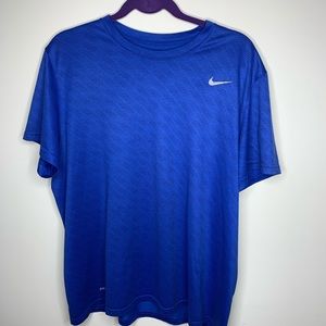 Nike Dri-fit size XL